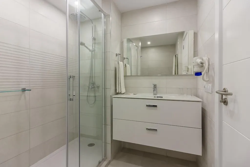 Klayman Diamond Aparthotel Acantilado de los Gigantes
